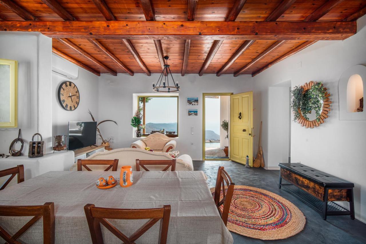 Megalon Khorion  Livas Residence מראה חיצוני תמונה